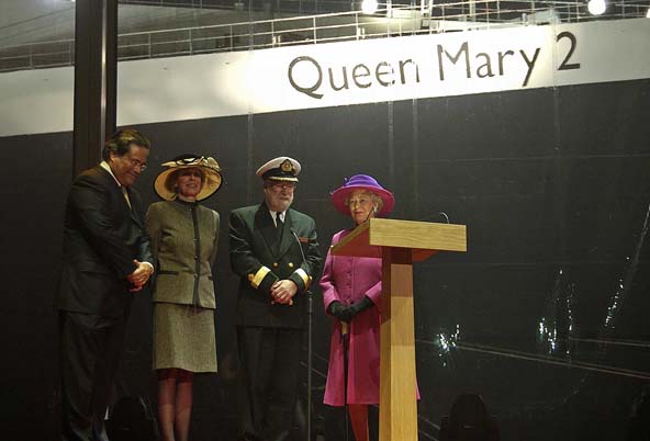 Queen Mary 2 - ceremonia chrztu