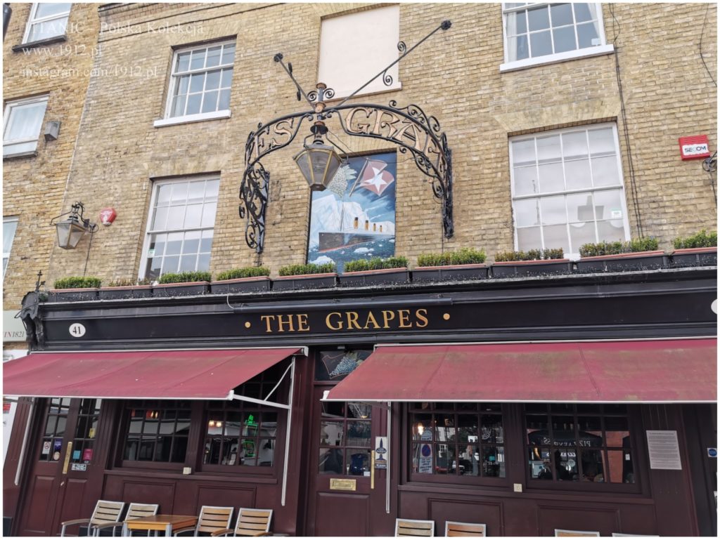 The Grapes Pub, Southampton 2019