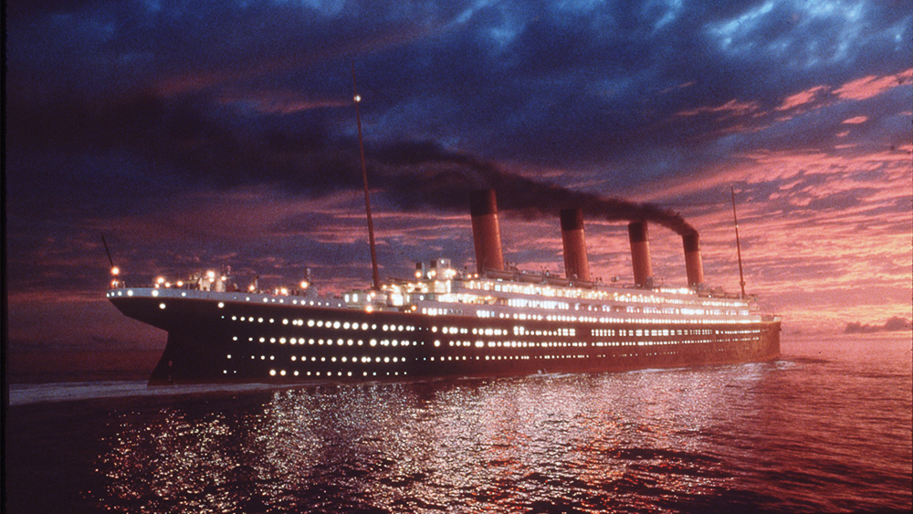 Titanic zachód słońca